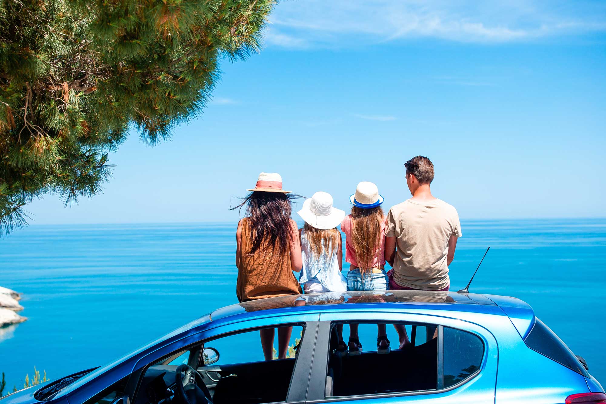 summer-car-trip-and-young-family-on-vacation